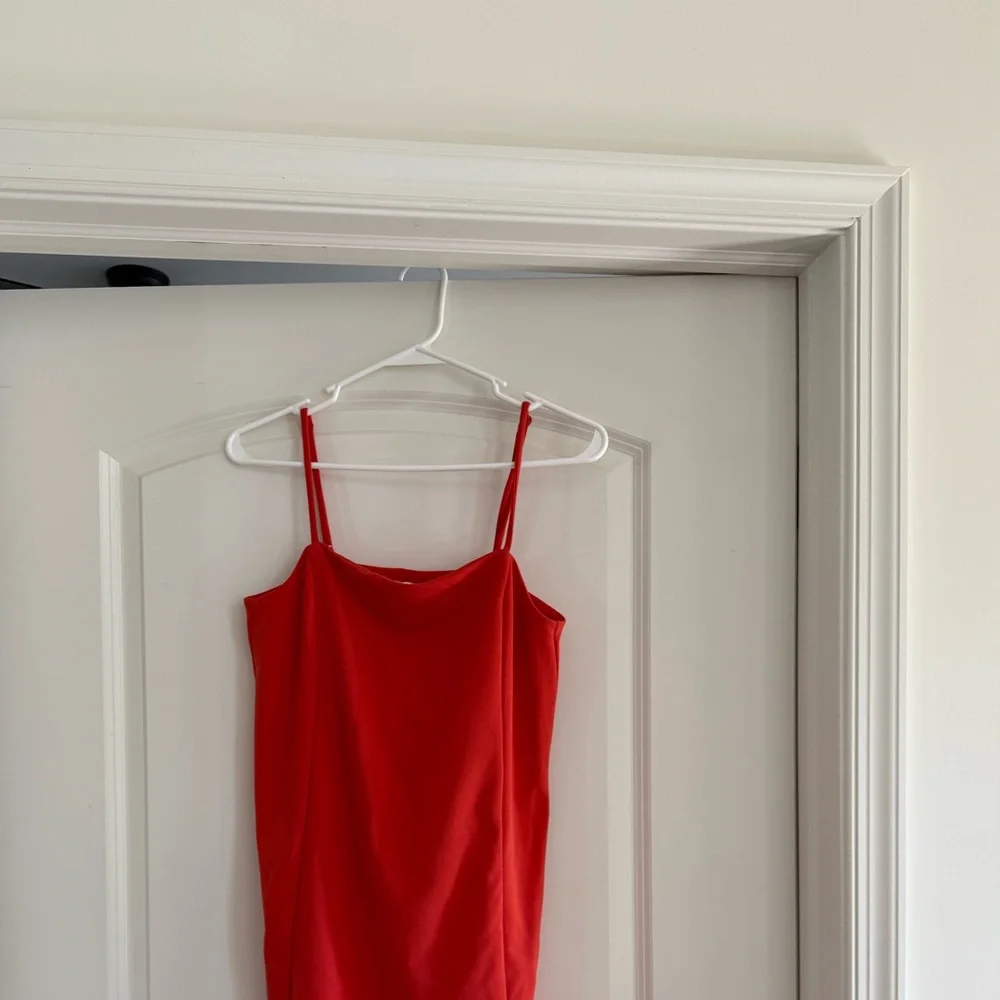 Red short dress H&M - Picture 2 of 7